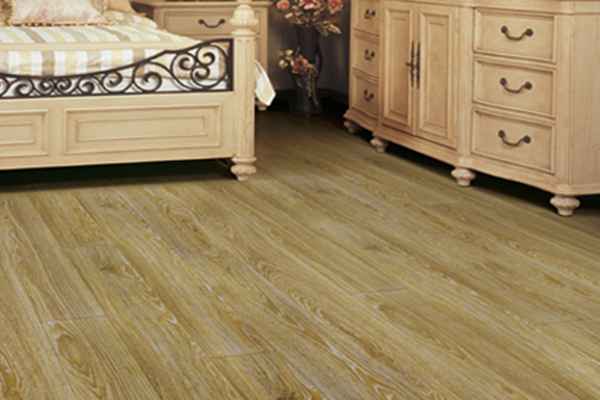 laminate flooring by indiana myfloor brand with EIR finish V groove